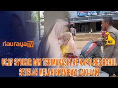 IBU MUDA DIEVAKUASI SAAT BANJIR DENGAN PERAHU KARET